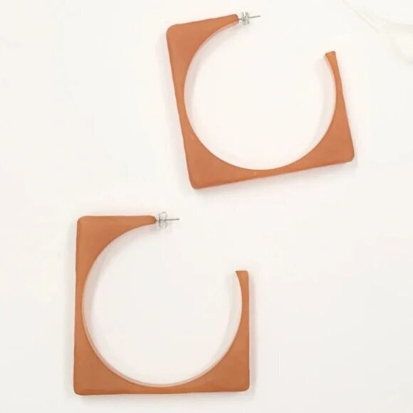 💕RACHEL COMEY💕 Tuck Acrylic Square Hoop Earrings ~ Amber NWOT - Picture 3 of 7